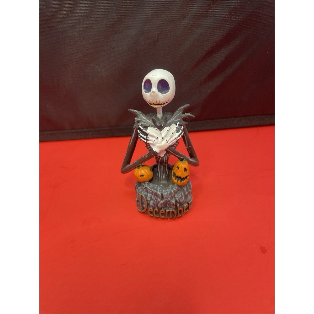DISNEY Nightmare Before Christmas Perpetual CALENDAR Figurine December Read Desc